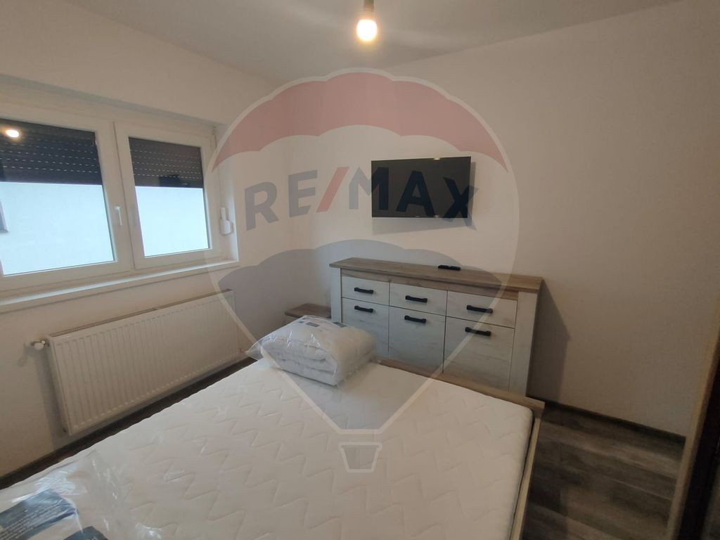 Apartament de inchiriat!