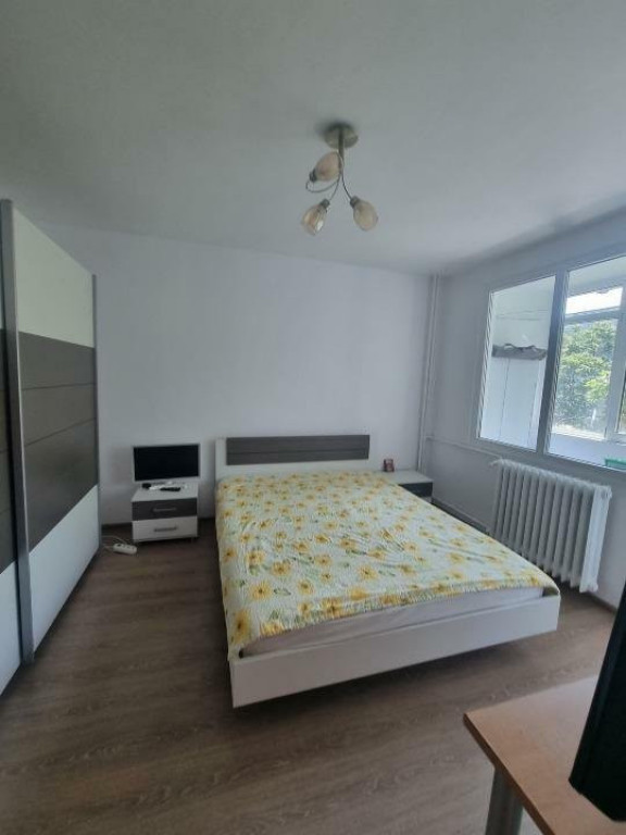 Apartament 3 camere-Drumul Taberei-Decomandat-Et. 3/4- Bloc