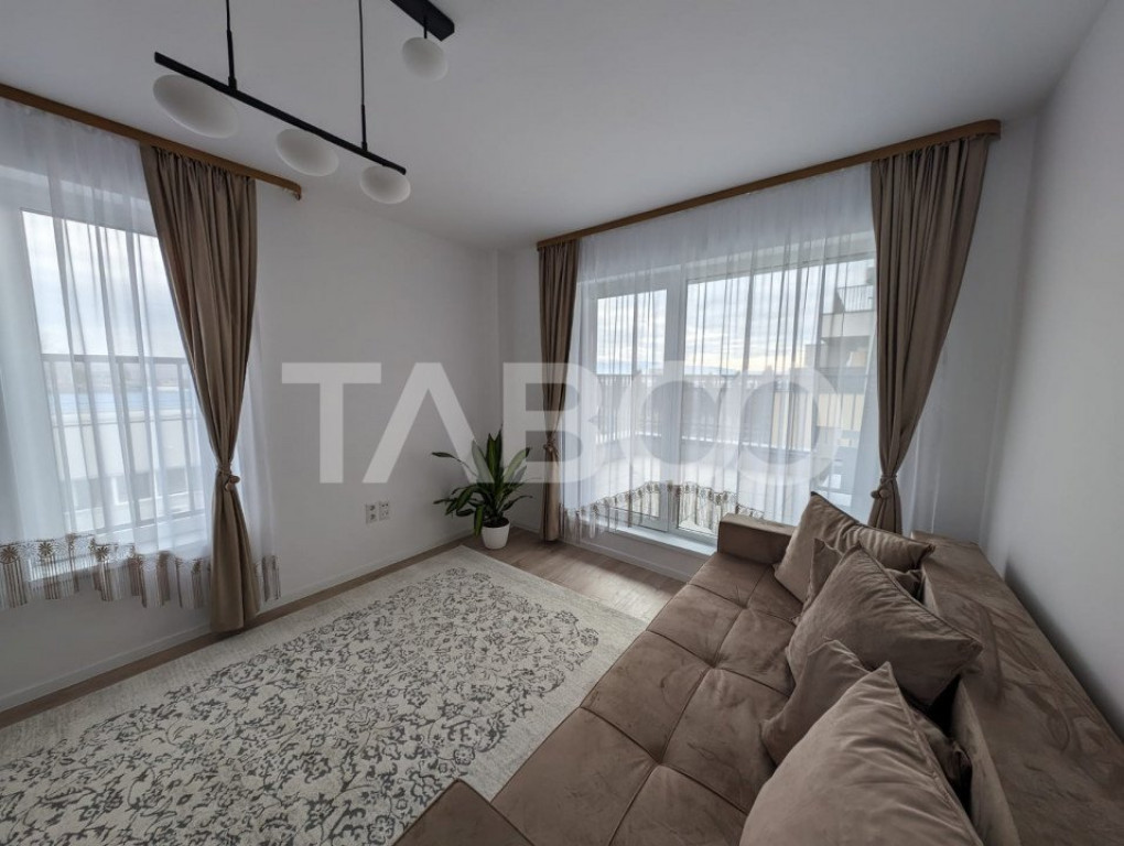 Apartament de inchiriat cu 2 camere balcon 12 mp loc de parc