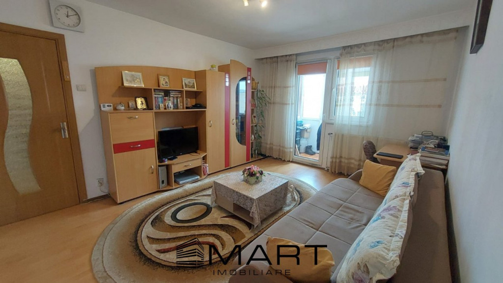 Apartament 2 camere zona Vasile Aaron