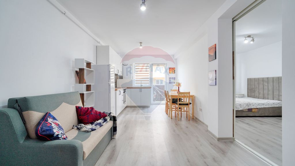 Apartament tip studio de închiriat, PRIMA INCHIRIERE,Sub...