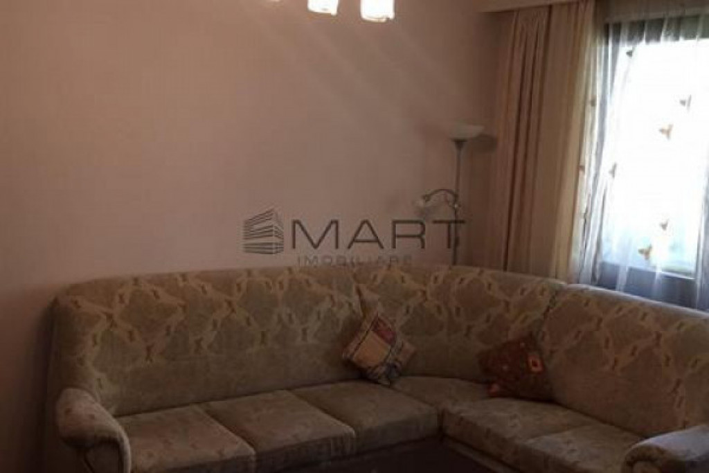 Apartament 2 camere semidecomandate zona Mihai Viteazul