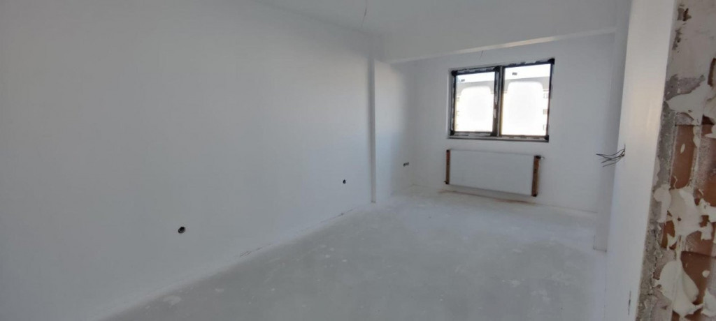 Apartament 3 camere, 49mp zona Ciresica