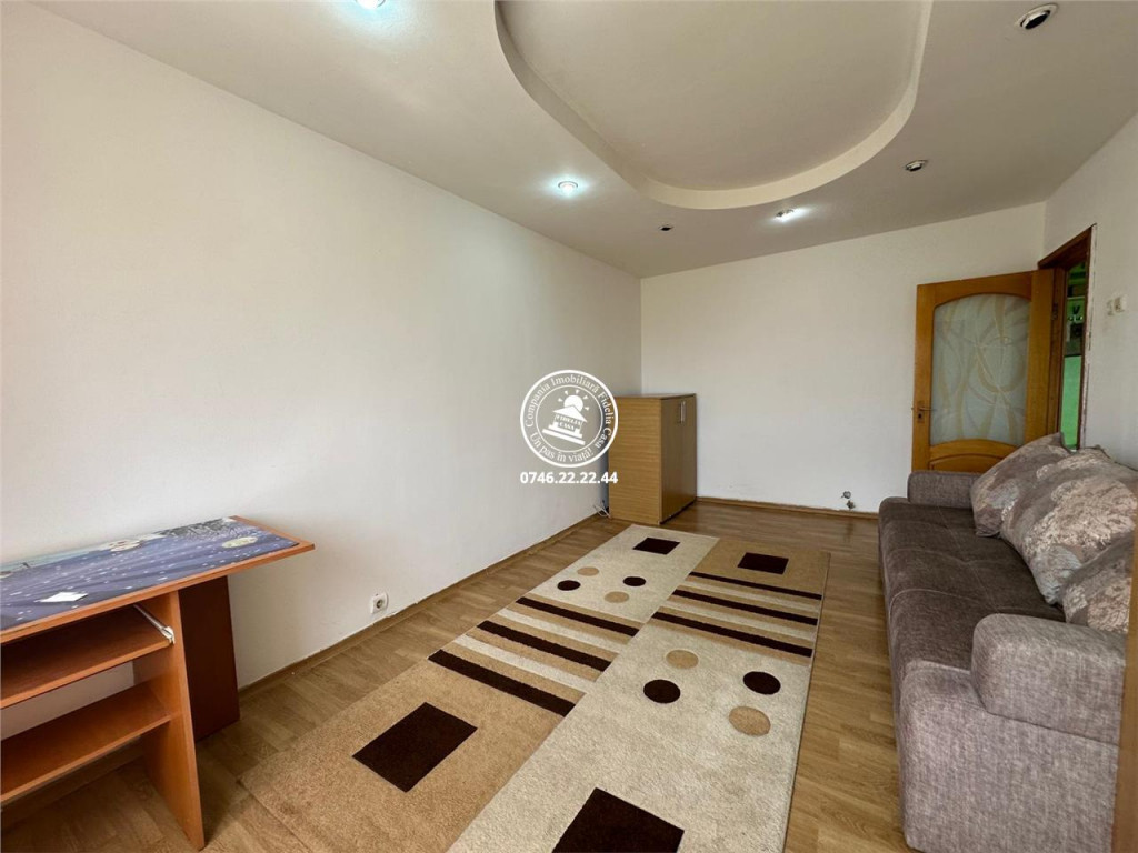 Apartament 2 camere Alexandru cel Bun,