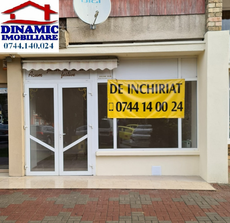 Spațiu comercial, ultracentral. Preț 450 euro/ lunar