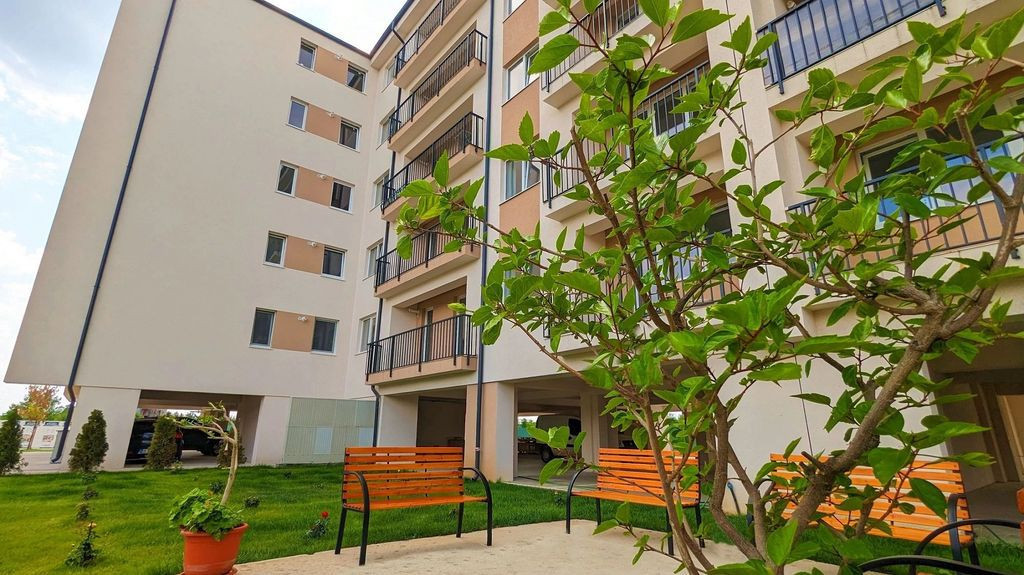 Apartament 2 Camere ,Grand Arena,sector 4 Mutare Imediata