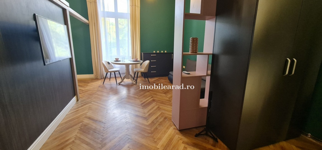 Km0 Apartament exclusivist, luxury class, 100 Euro pe zi, ma