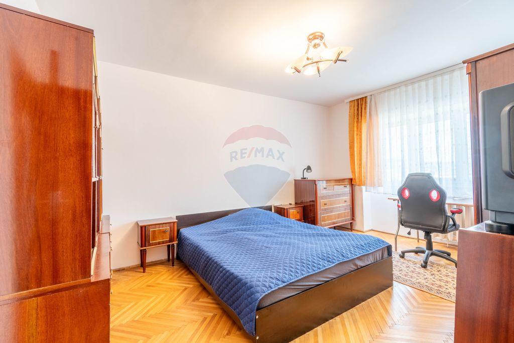 Apartament cu 3 camere de inchiriat zona Marasti