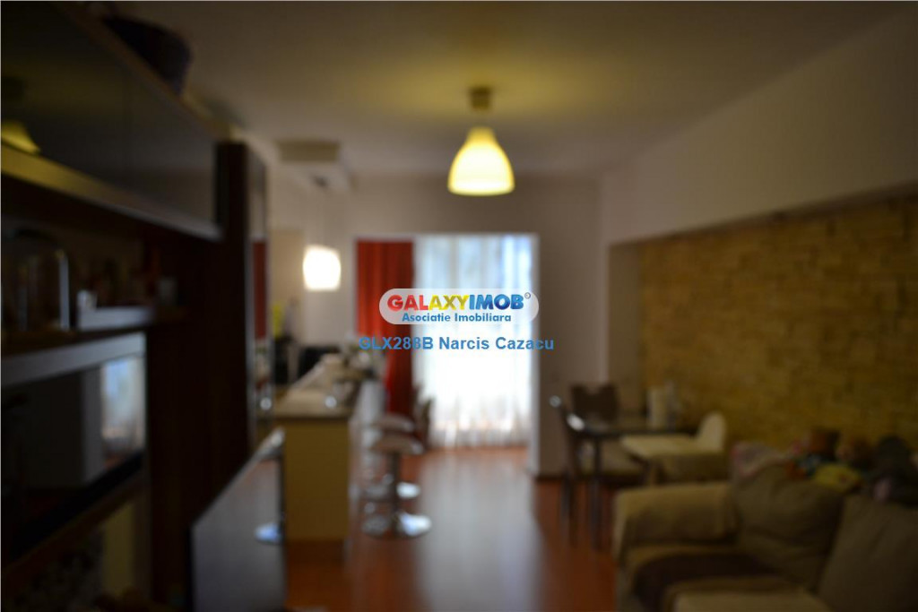 Apartament 3 camere etaj 5 ,70 mp , centrala termica