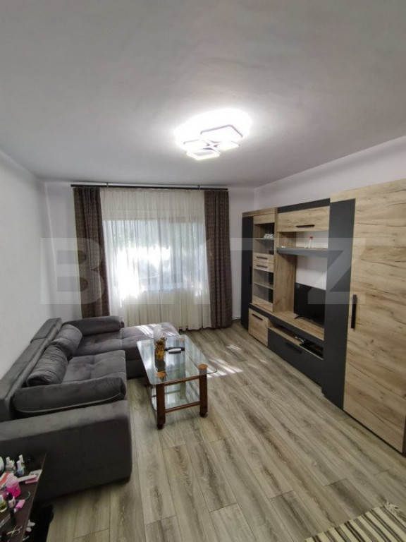 Apartament Decomandat cu 2 Camere, Balcon și Grădină Înc