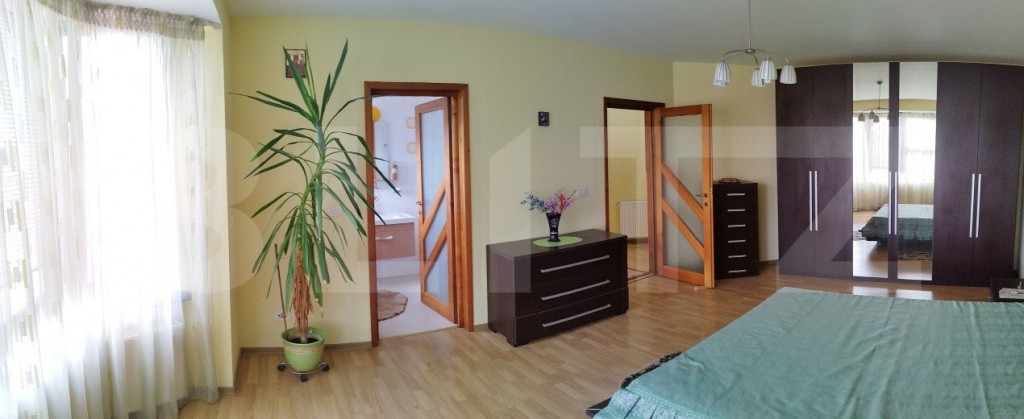 De inchiriat Vilă Lux Duplex- Vlia 2, 5 dormitoare, dotari