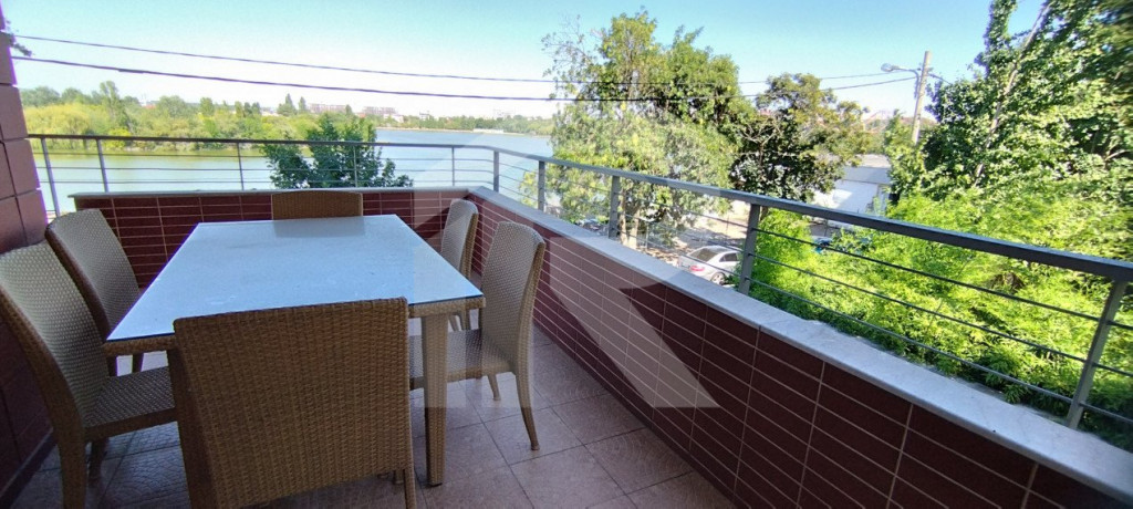 Apartament 3 camere lux+parcare subterana Estia Residence