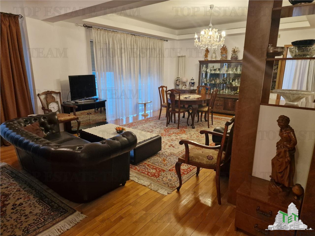 Apartament cu 2 camere de inchiriat, deosebit, spatios , D