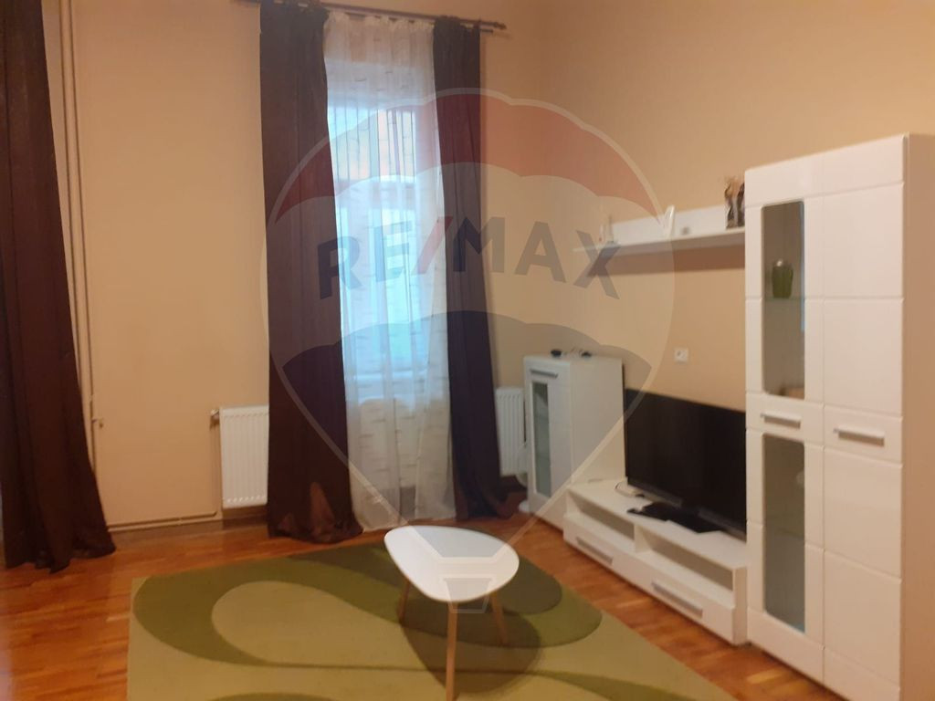 Super Ocazie !! De inchiriat apartament doua camere Ultra...