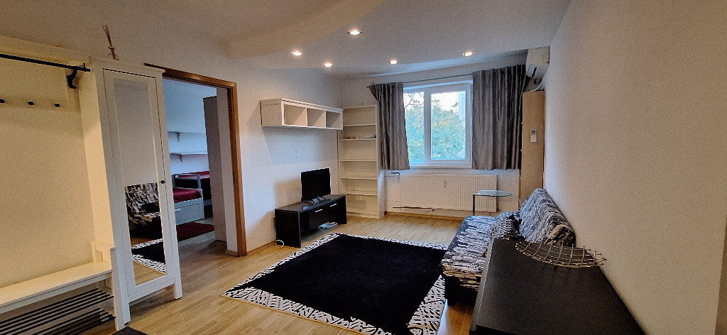 Apartament cu 3 camere de inchiriat in zona Titan - Parc IOR,