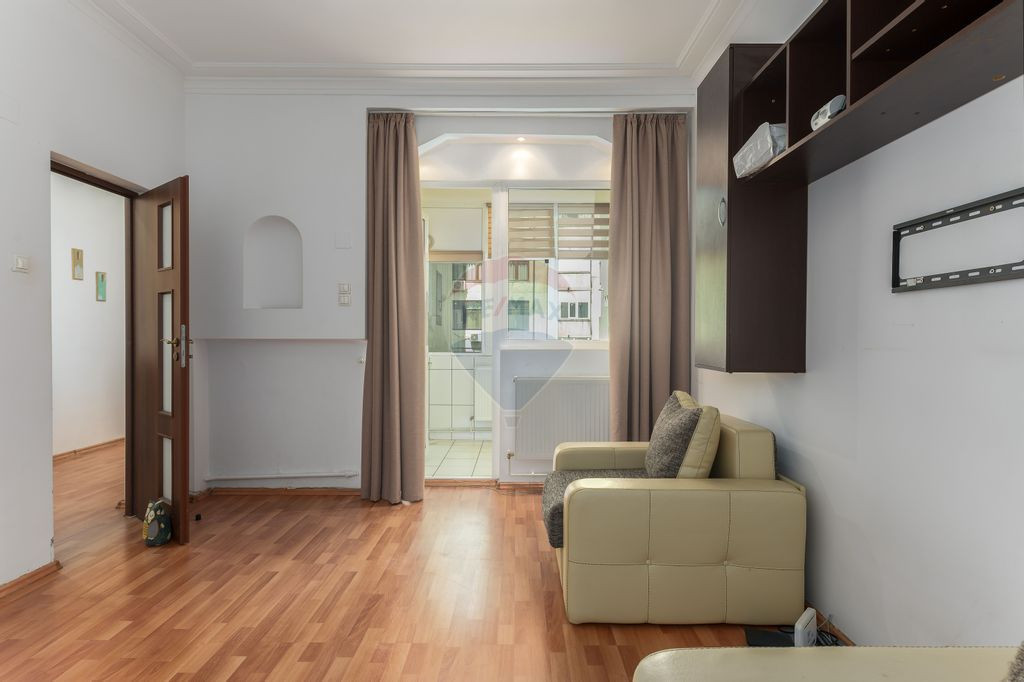 Apartament cu 2 camere - Brezoianu 53