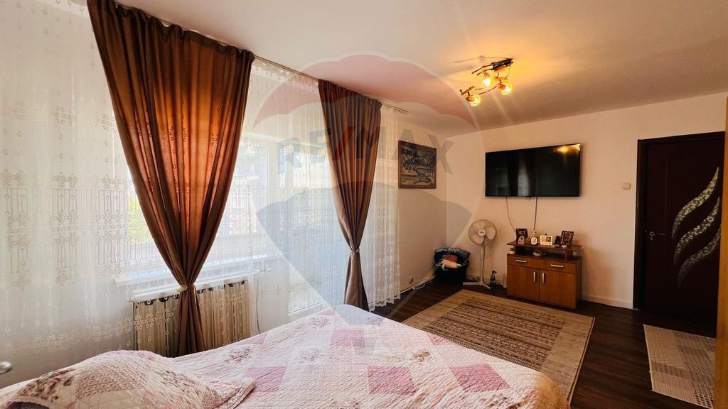 Apartament de vânzare cu 2 dormitoare