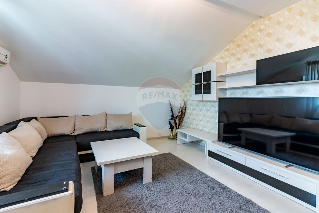 Apartament de vanzare | 3 camere | Complet mobilat si utilat