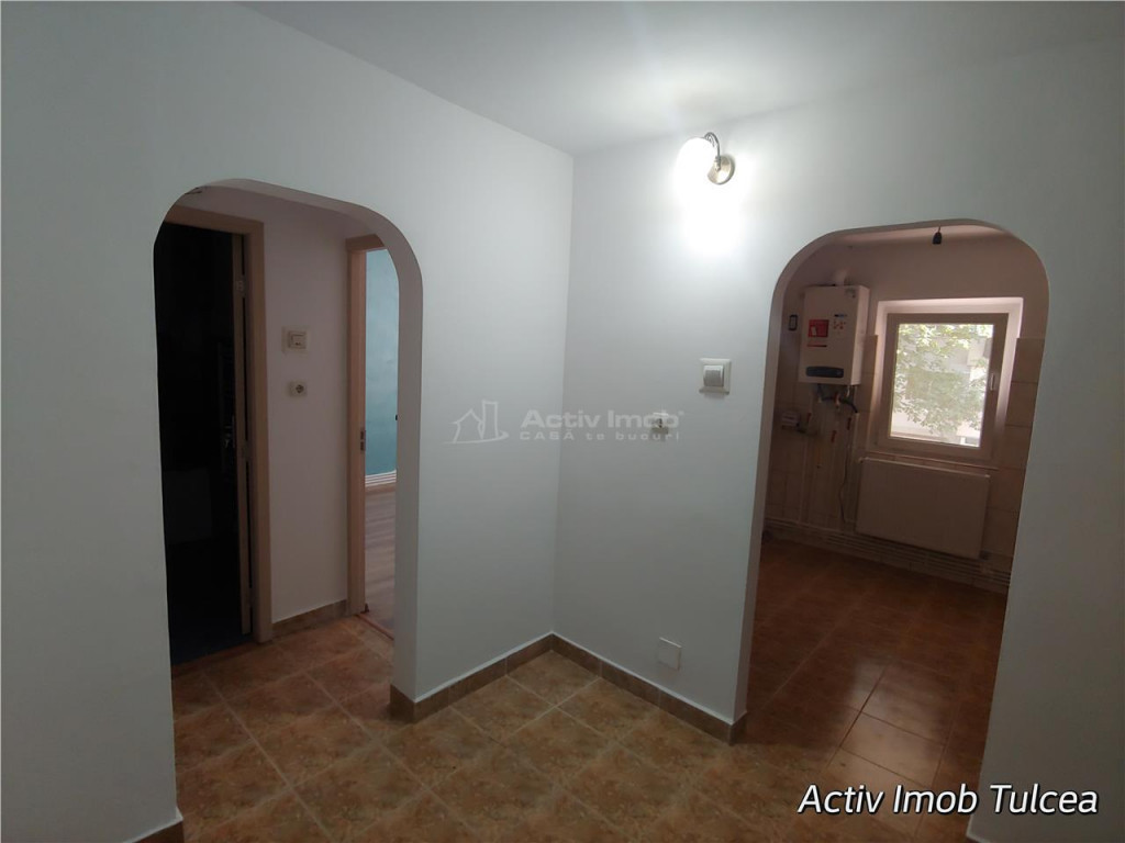 Apartament 2 camere ,C5 complet renovat !