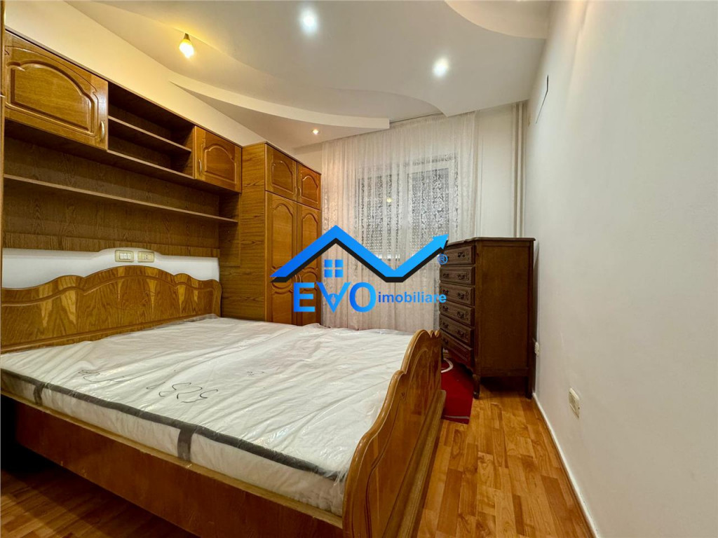 Apartament cu 3 camere, zona Garii, Iasi