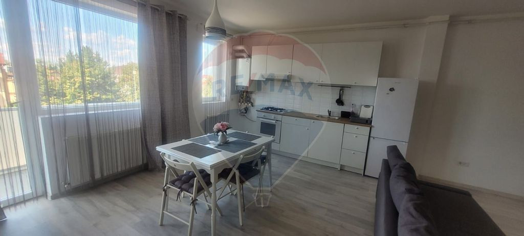 Apartament Natura Plus de inchiriat