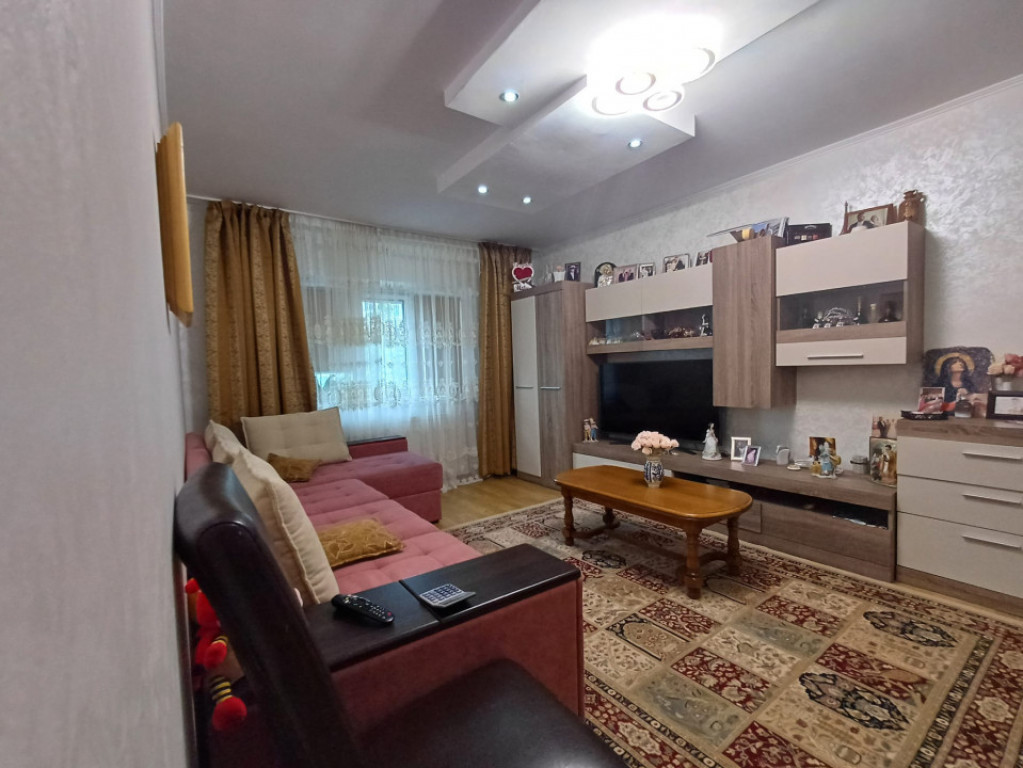 Apartament 3 Camere, 2 Băi și 2 Balcoane, Etaj 2- Nicolina