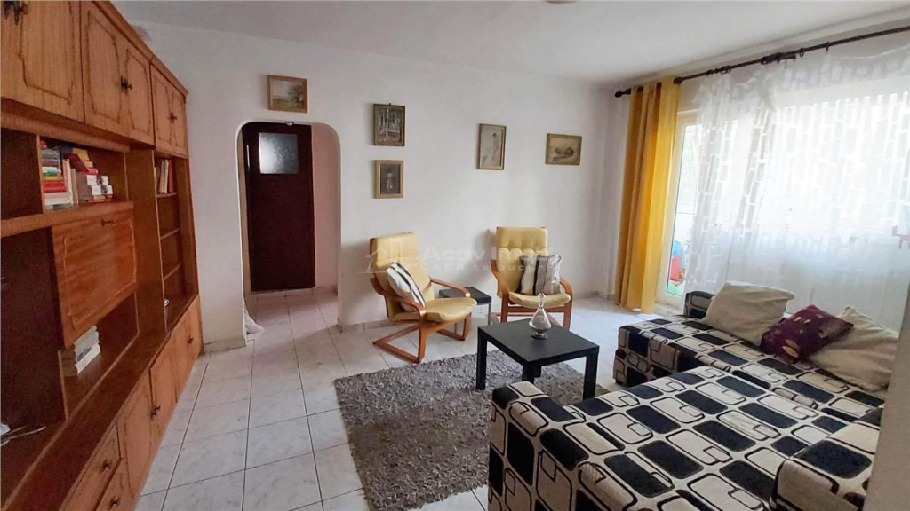 Turda, apartament 2 camere, sdec, et 1, bloc 1982