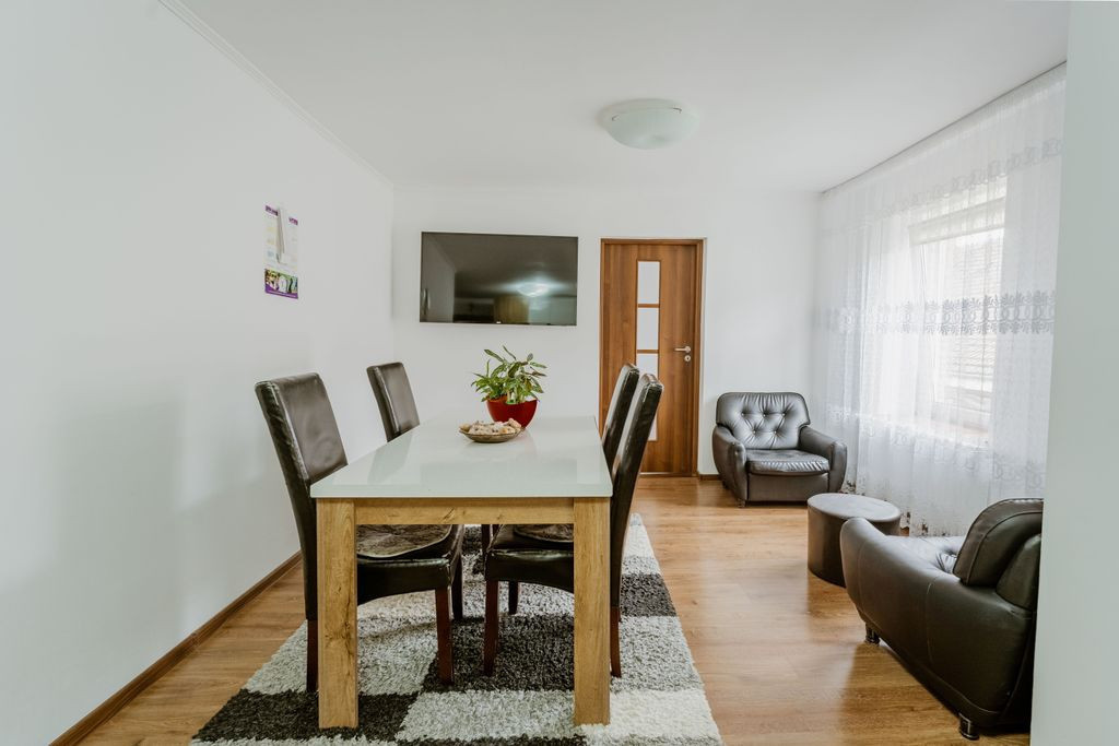 Două apartamente cu 2 camere Barițiu