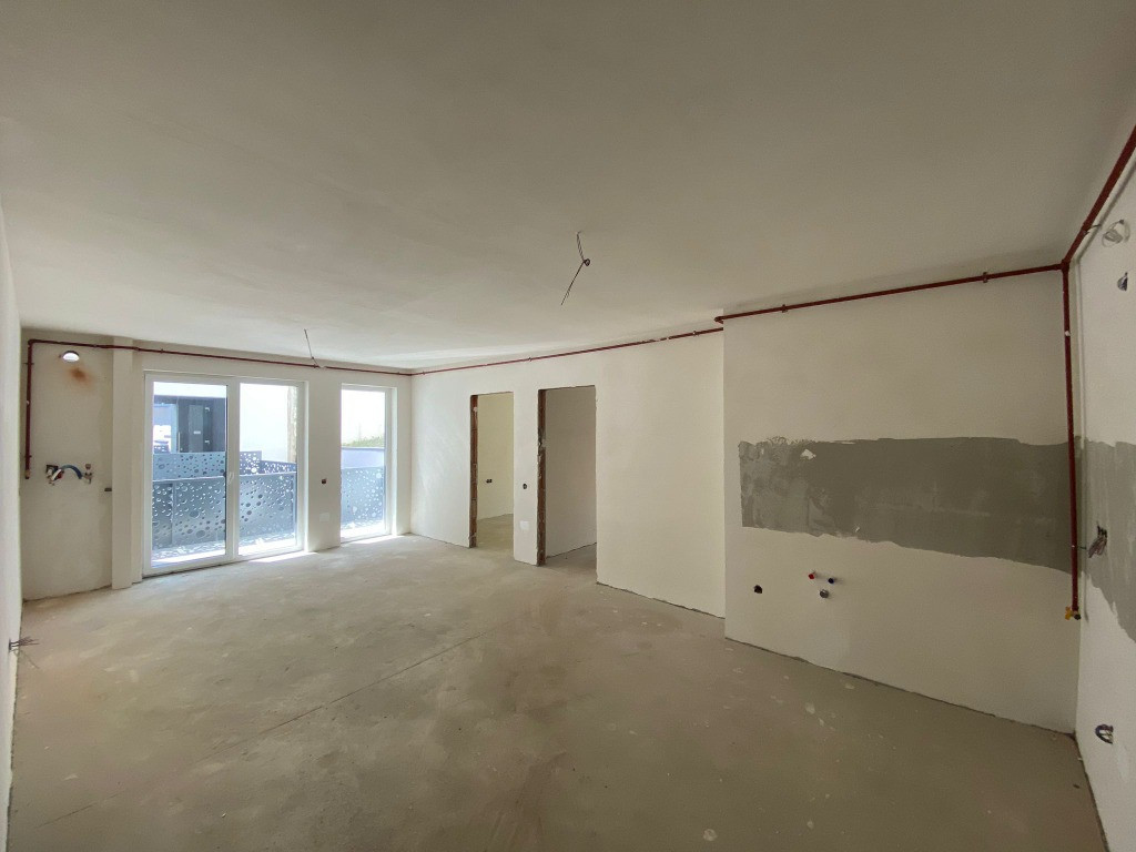 OPORTUNITATE! Apartament cu 3 camere si terase de 23mp in zona VIVO