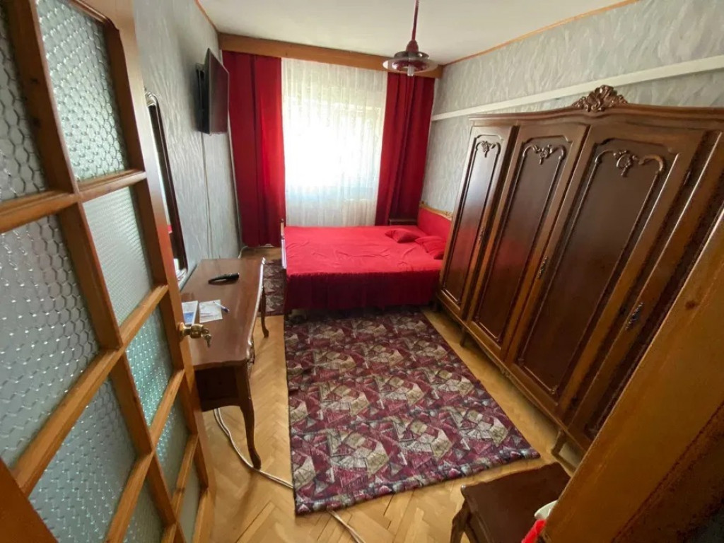 Apartament 2 camere decomandat Alexandru cel bun