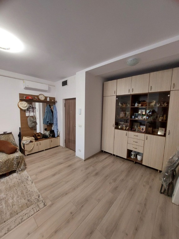 Aradului – Kubik Complex – Apartament 2 Camere – Loc Parcare – Terasa