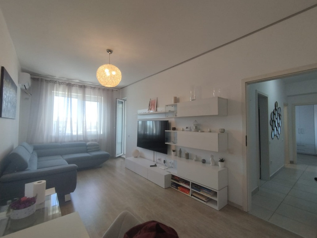 Apartament cu 2 camere | Loc de parcare | Centrala proprie