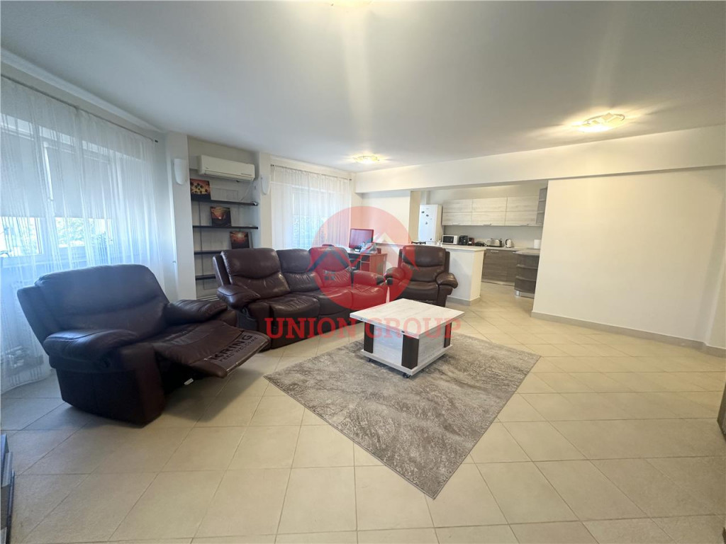 Apartament 3 camere ultracentral, Zona Capitol