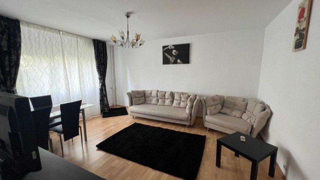 Apartament 3 camere decomandat Nerva Traian