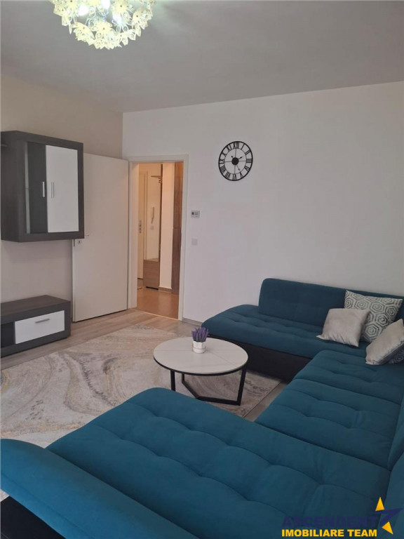 Apartament 2 camere decomandate, zona Avantgarden-Bartolomeu