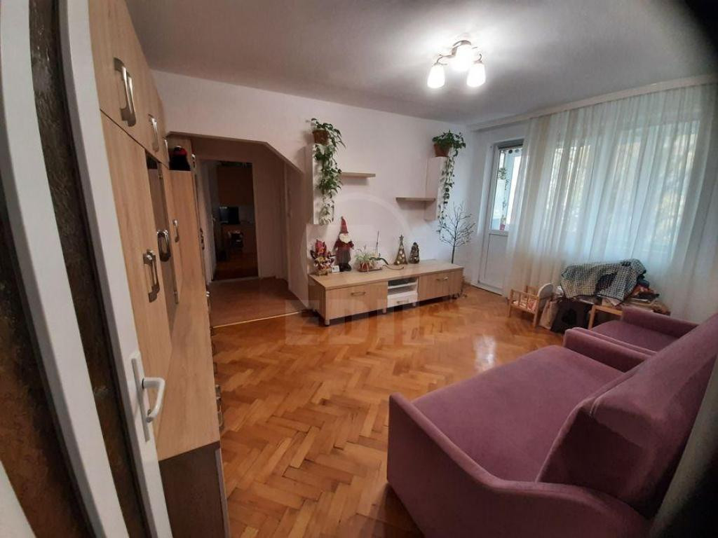 Apartament 2 camere semidecomandat GHEORGHENI