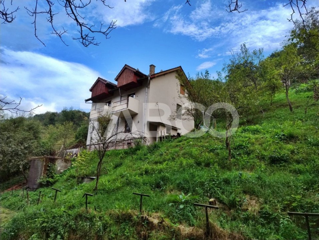 Cabana de vanzare in Ciuleni-Toplita langa lacul Cincis