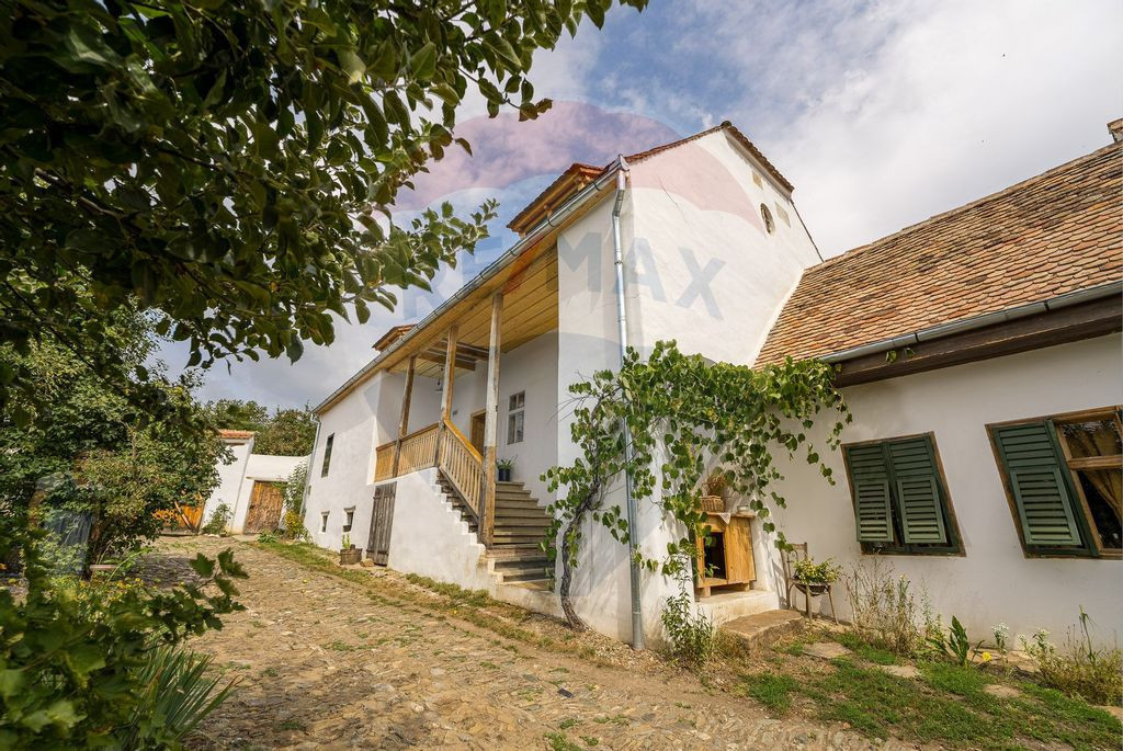 Casa saseasca in inima Transilvaniei - Bruiu 326