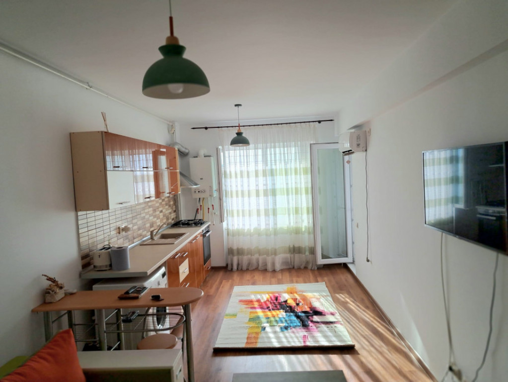 Apartament 2 camere, decomandat, 6/10,, în Militari, Rotar