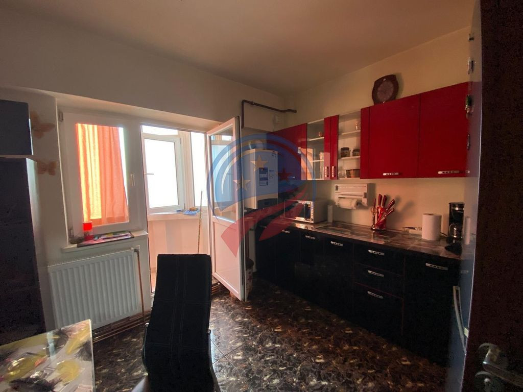 APARTAMENT 3 CAMERE DE INCHIRIAT ZONA PROMENADA SEVERINULUI