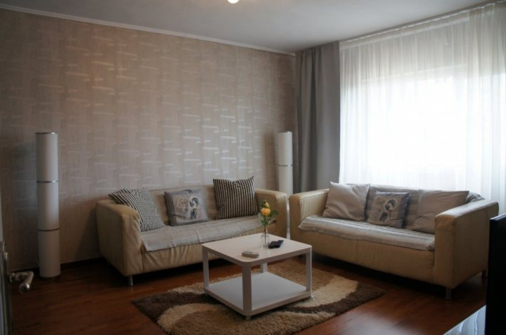 Apartament cu 3 camere Mall Vitan