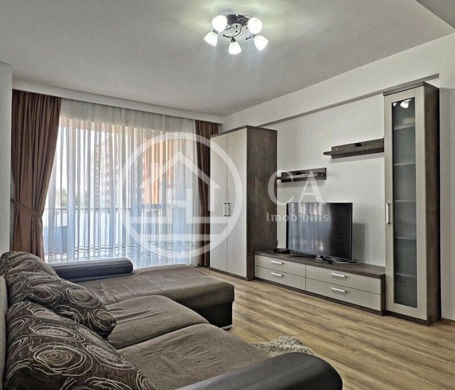 Apartament de închiriat cu 2 camere în zona centrală,