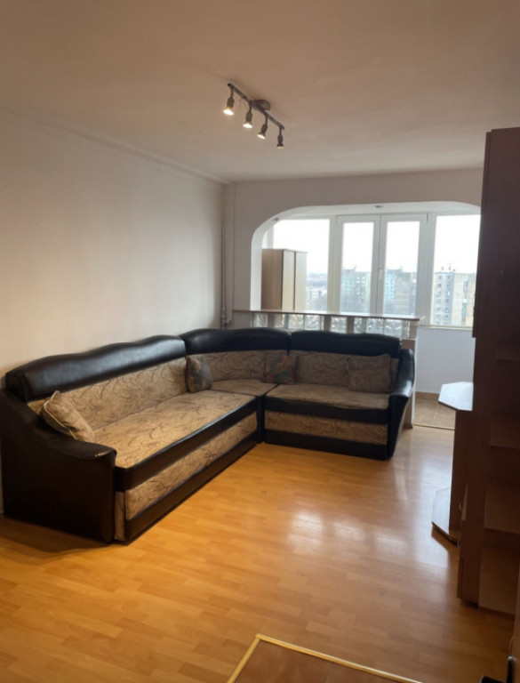 Apartament 2 camere, circular, 10/10, centrala, în Drumul T