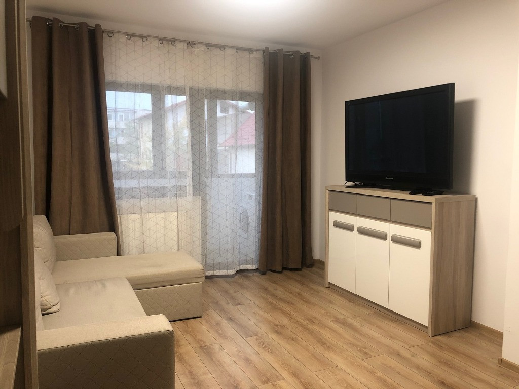 Garsoniera fond nou, Gavana 3, loc de parcare, 300 euro