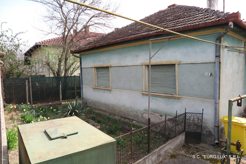 Casa 4 camere - Zona Aradul Nou - Malul Muresului