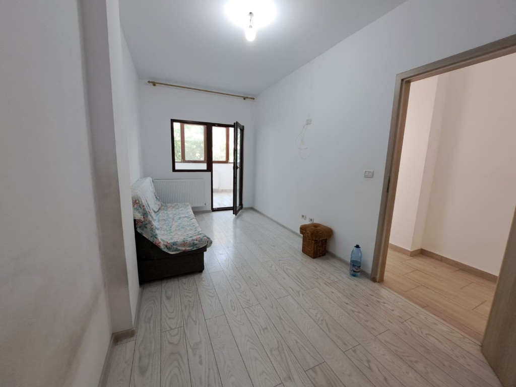 Liber, comision 0%! Apartament 3 camere, bloc nou