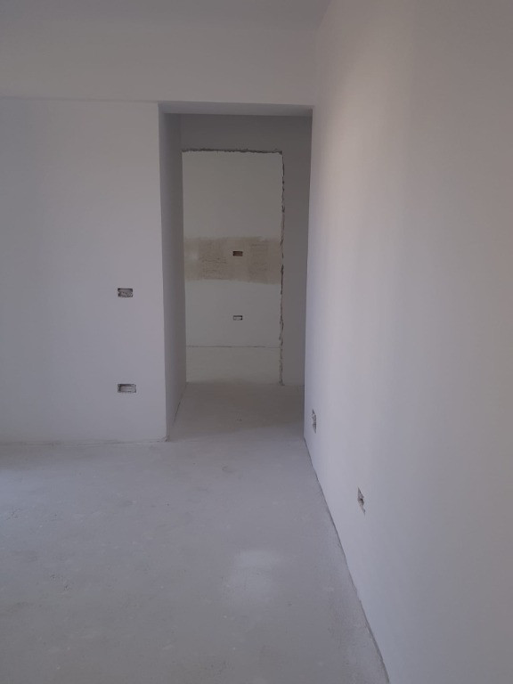 Apartament 2 camere decomandat Bucium-Lidl, et. 1