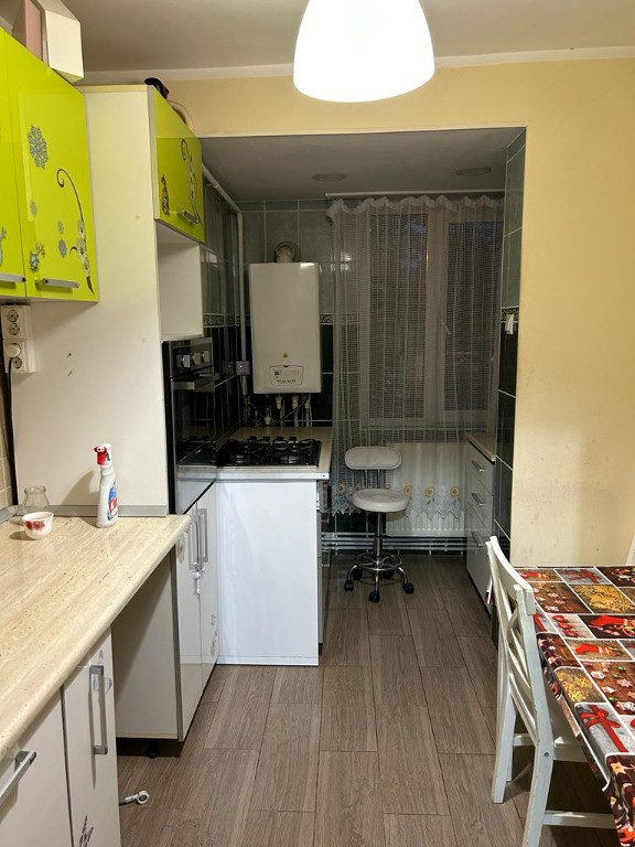 Apartament cu 2 camere,Micro 16