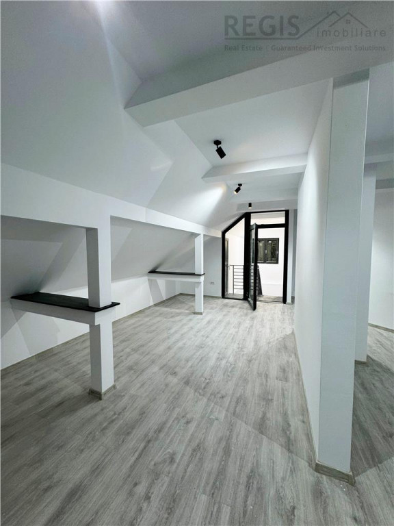 Apartament 3 Camere Busteni , Cantacuzino