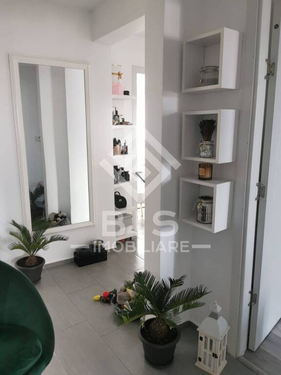 Apartament 3 camere-Zona de Jos